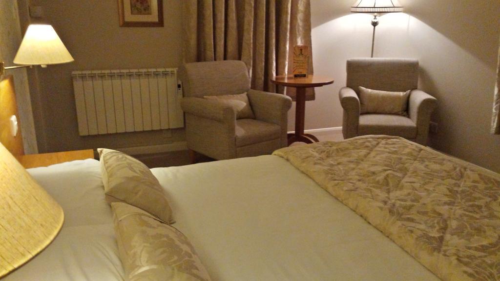 Sturdys Castle Motel Kidlington Eksteriør billede